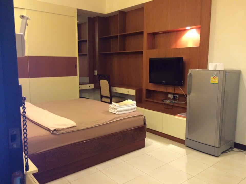 Eight Ville Bangkok Extérieur photo